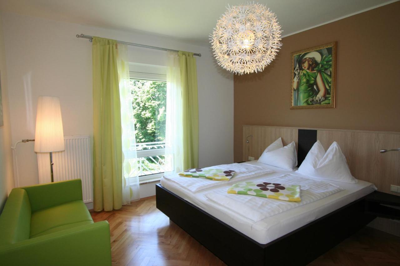 Buchenheim Apartments Reifnitz Bagian luar foto